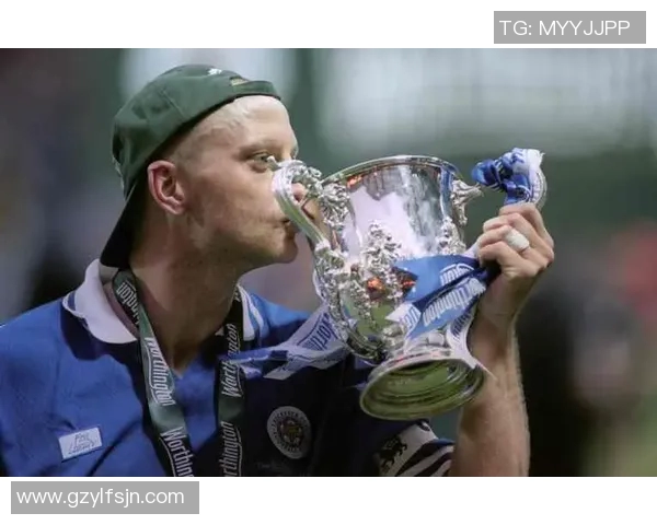 特兰米尔与桑德兰激战正酣谁能在这场较量中笑到最后